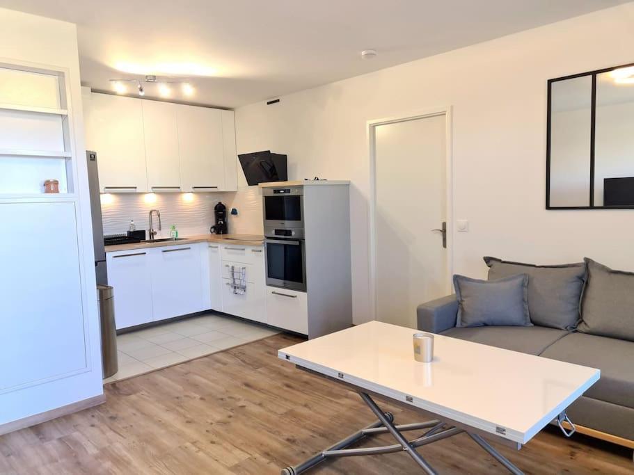 ***Suite Parklane* 5Min Disney & Shopping * New*** เซร์ริส ภายนอก รูปภาพ